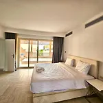 Beachfront Apartment Somabay